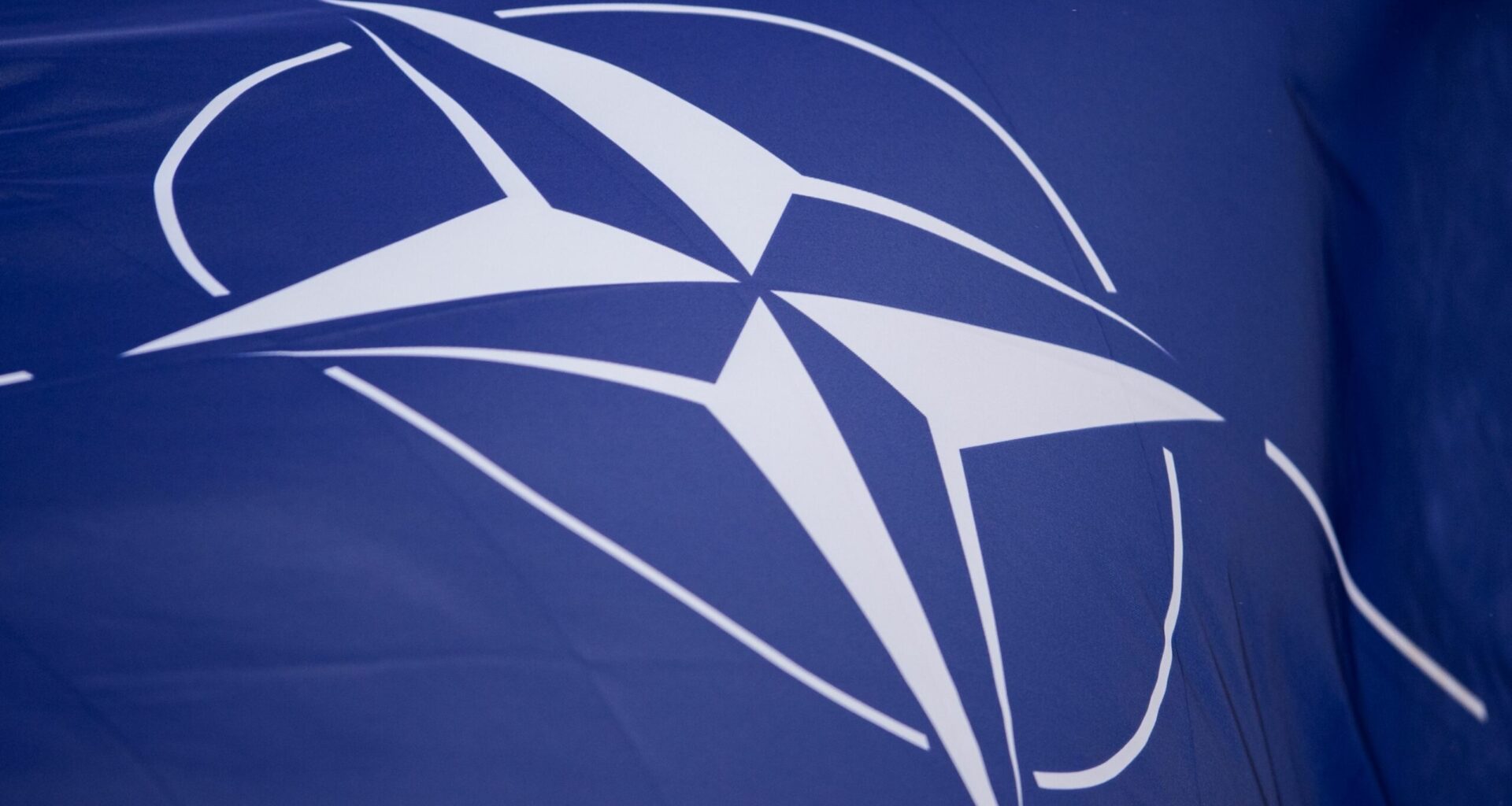 NATO dezvoltă pentru Ucraina un nou tip de armament bazat pe tehnologia AI