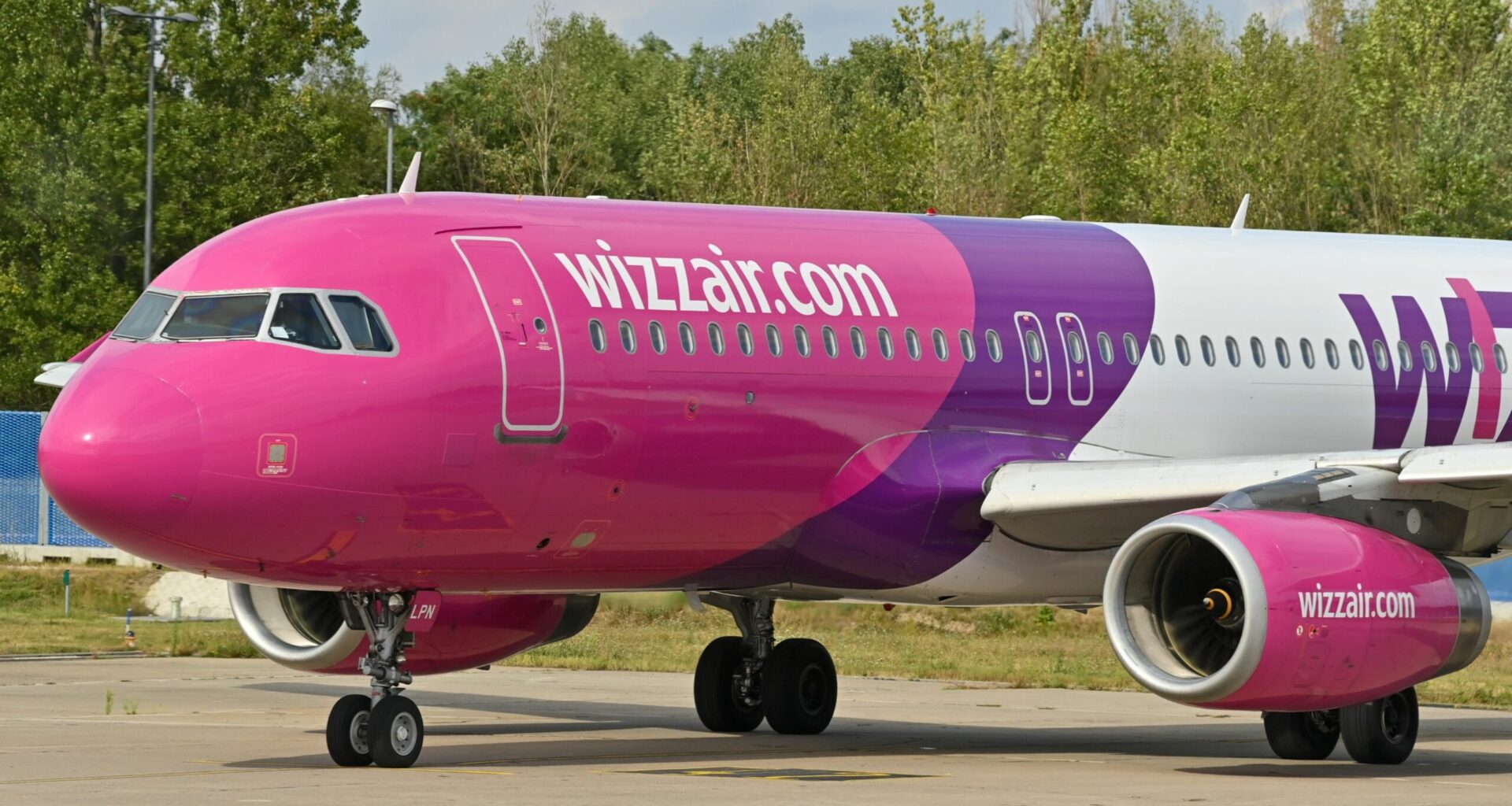 Wizz Air anunţă 25 de rute noi din şase aeroporturi din sezonul de iarnă. Unde vor putea călătorii românii