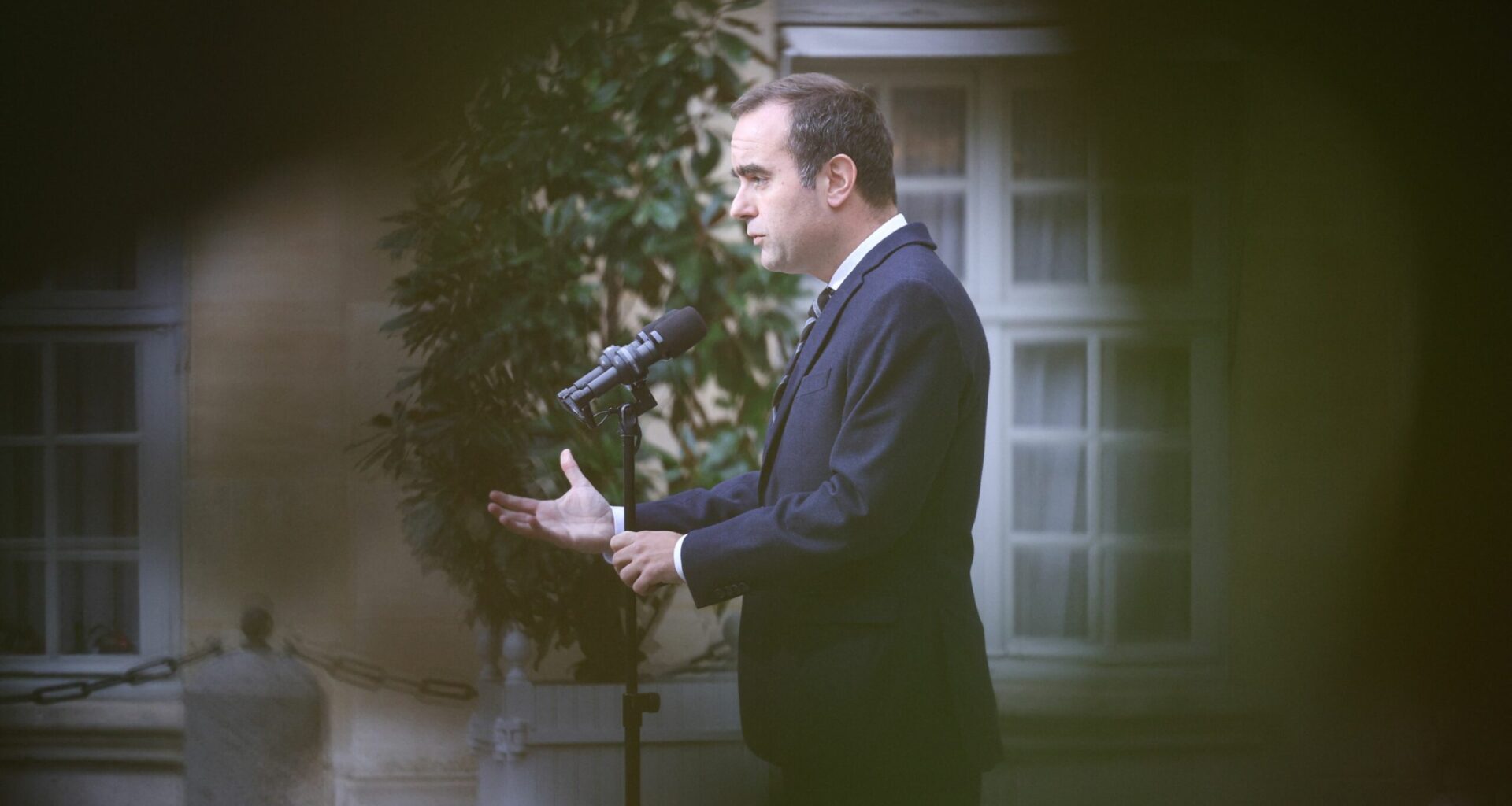 Premierul francez Sébastien Lecornu amână creșterea vârstei de pensionare