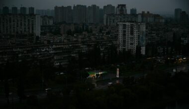 Războiul din Ucraina, ziua 1329. Un atac rusesc asupra Ucrainei a lăsat fără curent 30.000 de persoane în Harkov / Zelenski va merge la Washington pentru a discuta furnizarea sistemelor de Apărare aeriană