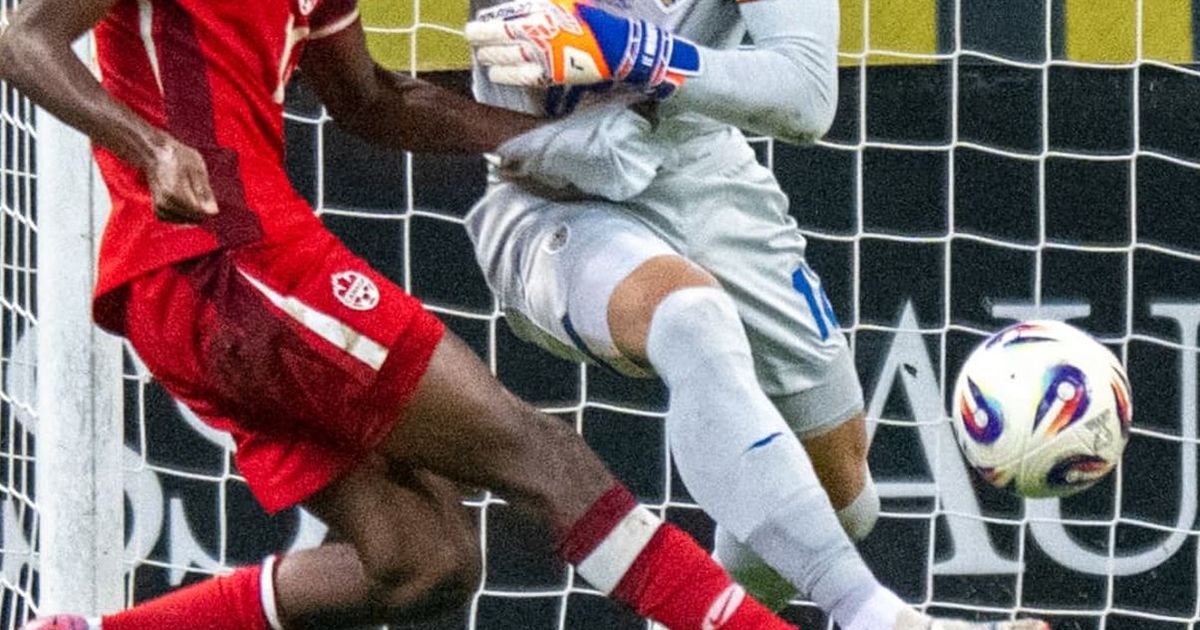 Mircea Lucescu l-a desființat pe Horațiu Moldovan Selecționerul a explicat de ce nu l-a mai convocat pe titularul naționalei: „Nu avea voie să facă așa ceva”