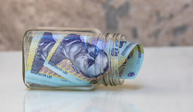 S-au lansat noile investiții TEZAUR în octombrie 2025: Perioada și dobânzile neimpozabile acordate românilor care bagă banii în titlurile de stat