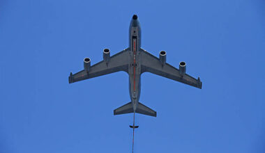 Un avion de spionaj american a fost observat survolând Kaliningradul. Tensiunile dintre NATO și Rusia escaladează