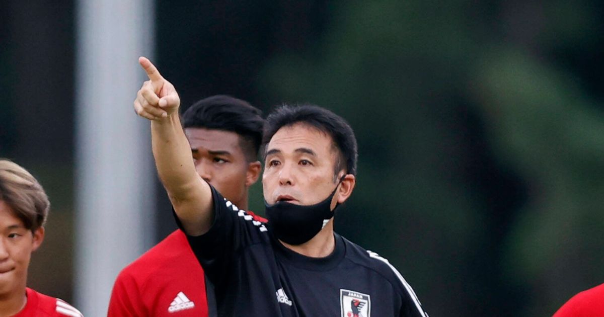 Condamnat. Pornografie infantilă! Ce a făcut în avion directorul federației japoneze de fotbal. A fost arestat la aterizare!