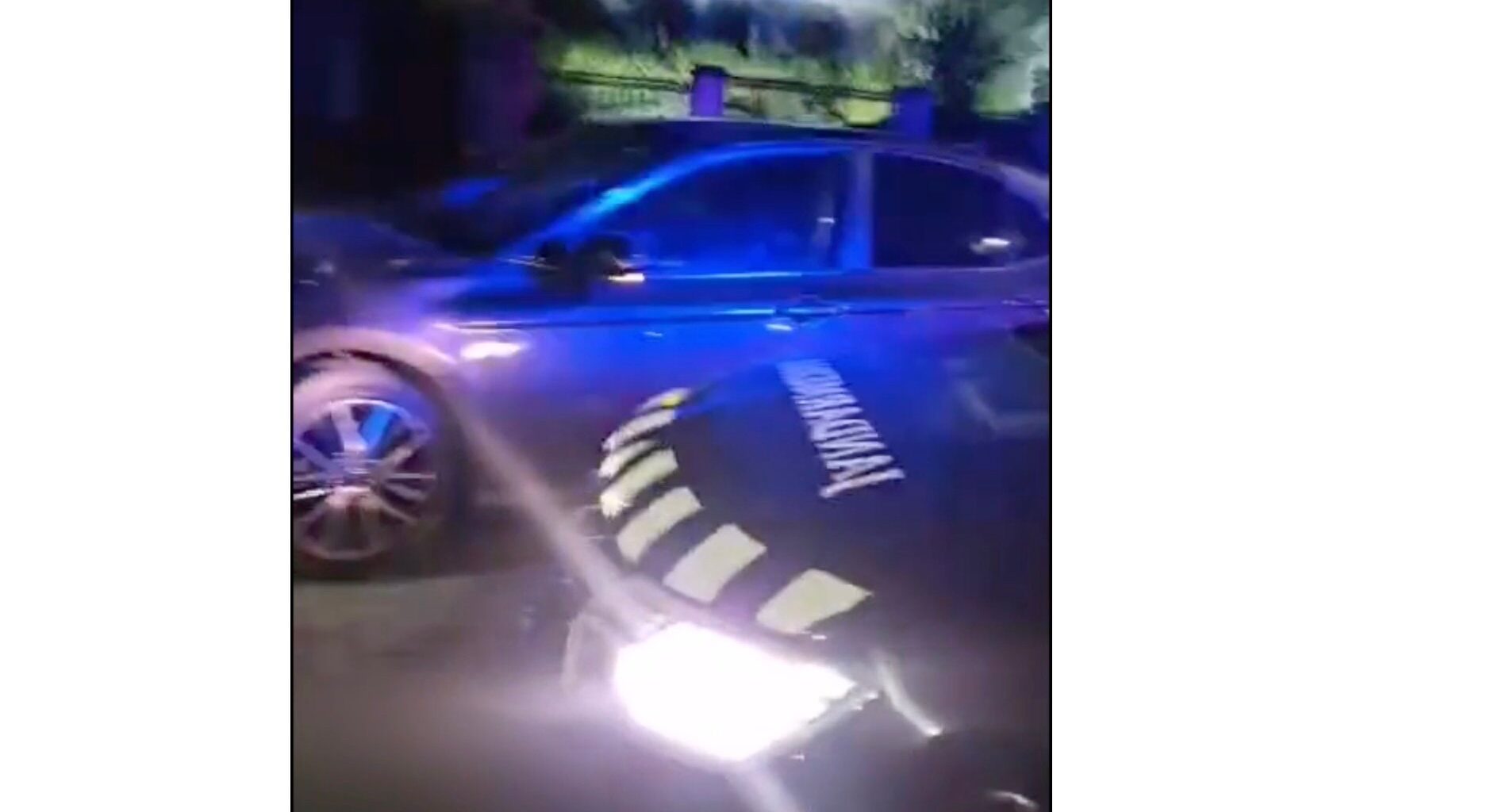 Un bărbat drogat a încercat să pătrundă cu forța, cu mașina, în incinta Ambasadei Rusiei din București / A fost oprit de jandarmi