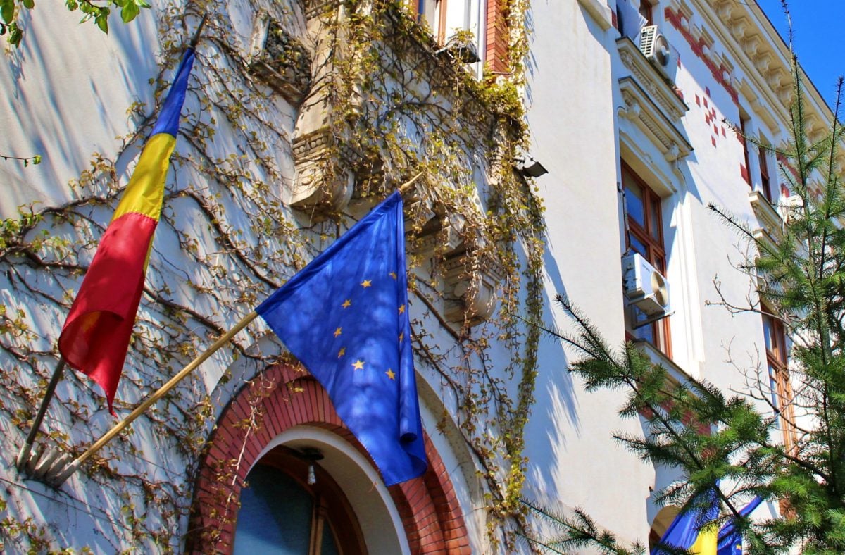 Scăderile de drepturi salariale, semnalate de sindicatele profesorilor, sunt corecții cerute de Curtea de Conturi după ce ani de zile mai multe sporuri fuseseră calculate greșit de aplicația Ministerului Educației / MEC: Sindicatele știau asta