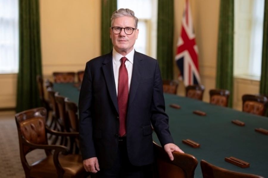 Britanicii dau mâna cu prietenul lui Putin. O țară NATO se leapădă de Rusia și se înarmează până în dinți de la Londra VIDEO