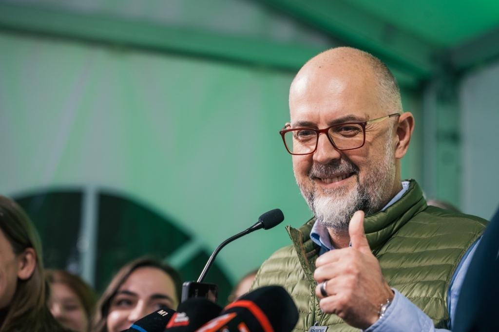 După ce coaliția a isterizat populația de când se tot chinuie să facă reforma administrației, Kelemen Hunor spune că s-a ajuns, în sfârșit, la o variantă finală