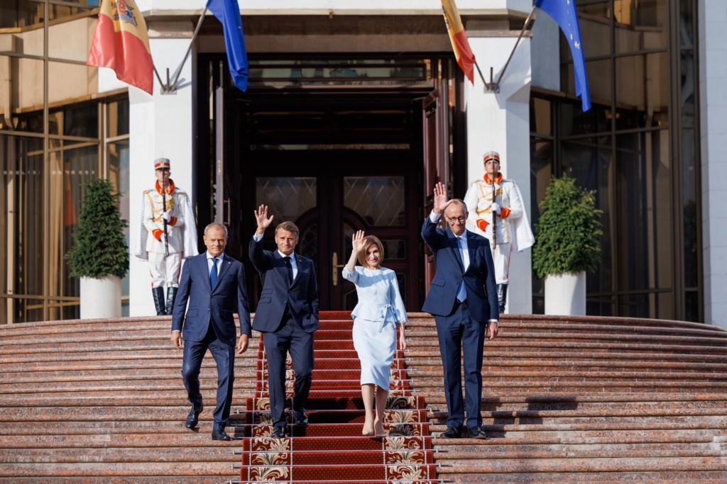 Cadourile primite de Maia Sandu de la Papa Leon, Emmanuel Macron și Friedrich Merz. Cine a cheltuit cel mai mult pentru președinta Moldovei