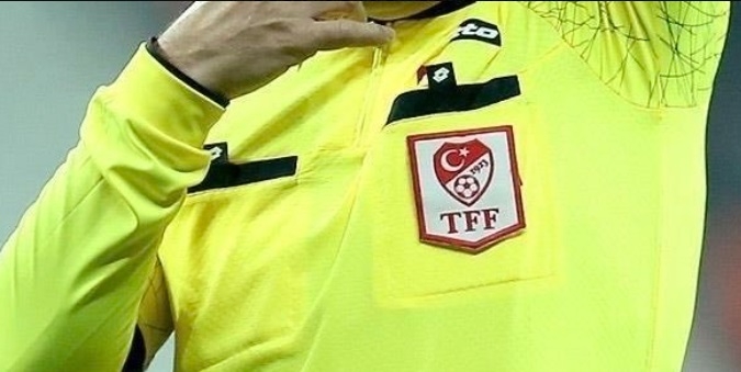 Scandal de proporții în fotbal. Sute de arbitri au fost prinși cu pariuri