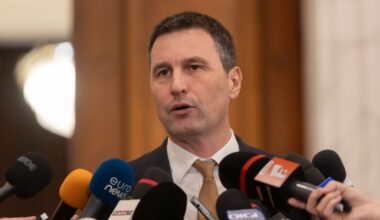 ”E normal să facem eforturi pentru a oferi mai multe posibilități tinerilor”