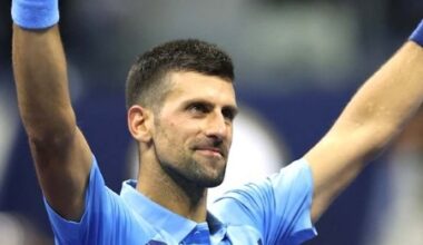 ''Tatăl meu mi-a dat o bancnotă de zece dolari și mi-a spus că asta e tot''