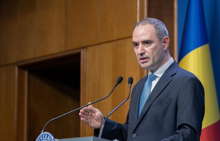 ''Instituția trebuie curăţată de la interior''