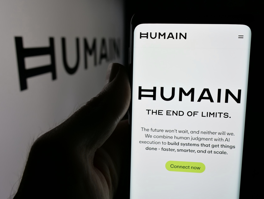 Apare un rival pentru Windows și Apple. Humain lansează un sistem de operare AI „fără meniuri, fără iconițe”