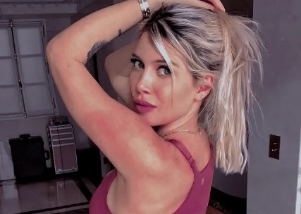 Triunghi amoros cu prezentatoarea ”MasterChef” și un fotbalist de top: ”Te-am văzut prin cartier”