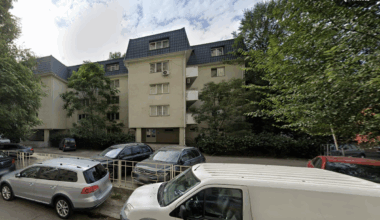 blocul social din Piața Victoriei