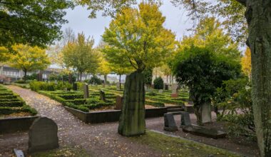 Hoții români abandonează sute de kilograme de obiecte furate