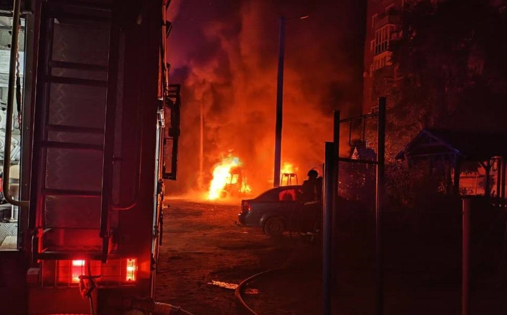 Ziua 1328 Atac masiv în Odesa, 8 regiuni fără curent. Ucrainenii lovesc din nou în Crimeea (Video). Rușii dau înapoi în 4 puncte de pe front. Zelenski merge iar la Trump