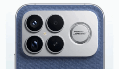 Xiaomi va lansa săptămâna aceasta un smartphone cu un mare difuzor BOSE pe spate şi o versiune fashion cu spate tip denim