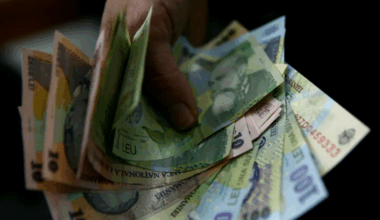 Cristian Socol: Blocarea creșterii salariului minim înseamnă intrarea în sărăcie a 838.429 lucrători români. Nicio țară din UE nu îngheață salariul minim în 2026