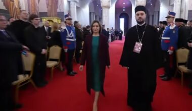 Maia Sandu a sosit la Catedrala Națională ca un simbol al unirii românilor