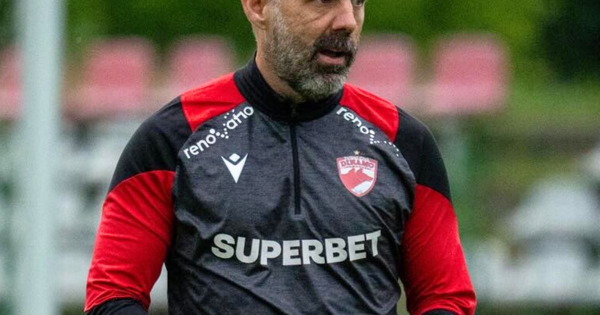 Discuție Kopic - acționari! Antrenorul lui Dinamo, la plecarea în Macedonia: „Este ciudat să spui aşa ceva!”