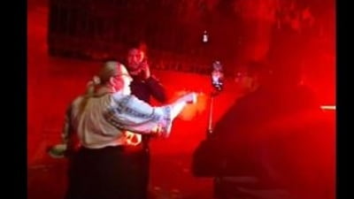 Șoșoacă, paranghelie cu grătare și artificii în zonă cu restricții de securitate. „E ziua mea, am 50 de ani! Am venit din Rusia! Fac ce vreau în proprietatea mea!” VIDEO