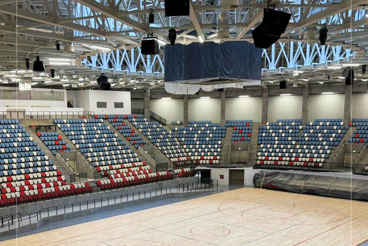 „Are aspectul unei arene pregătite pentru competiții”