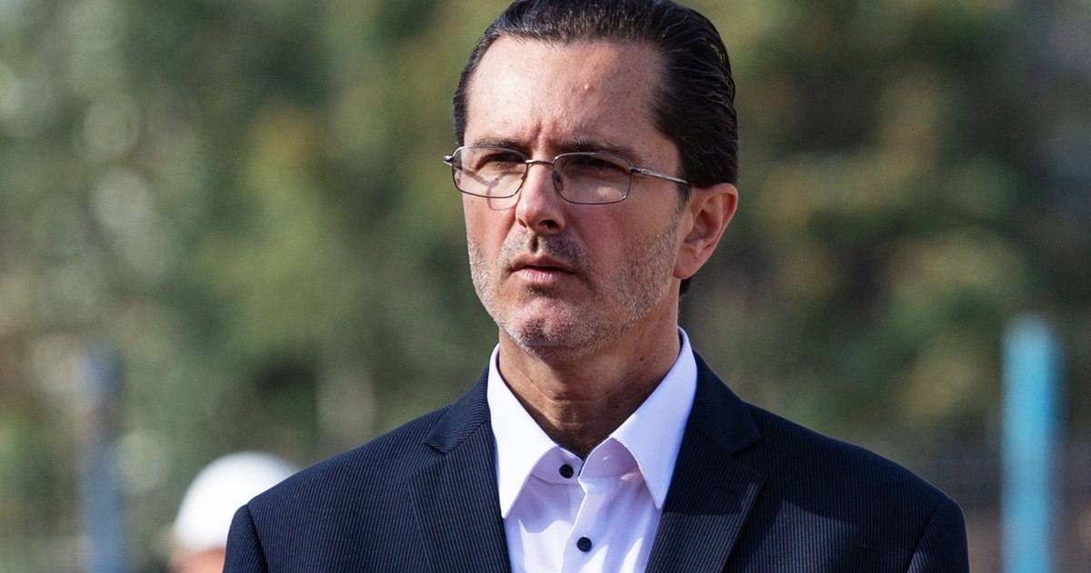 Vasile Bănescu îl ironizează pe George Simion, după ce liderul AUR a cerut pază SPP: „Pericolul letal ascuns în mâzgălirea cu graffiti”