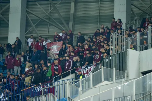 U Craiova - Rapid, suporteri pe Oblemenco FOTO GOLAZO (1).jpg