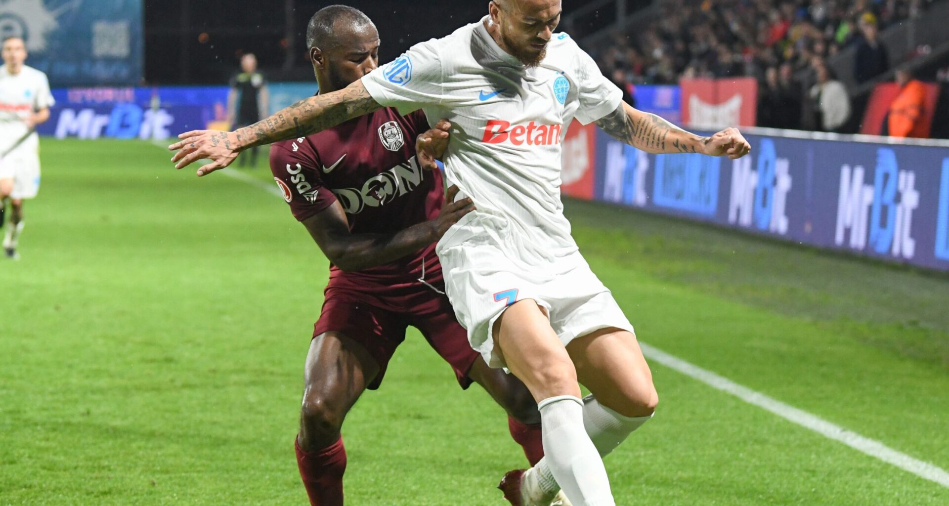 FCSB a luat decizia finală în ce îl privește pe Denis Alibec