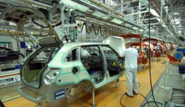 O fabrică de componente auto se închide. Aproximativ 1.000 de oameni vor rămâne fără serviciu: „Producția se mută în afara UE”