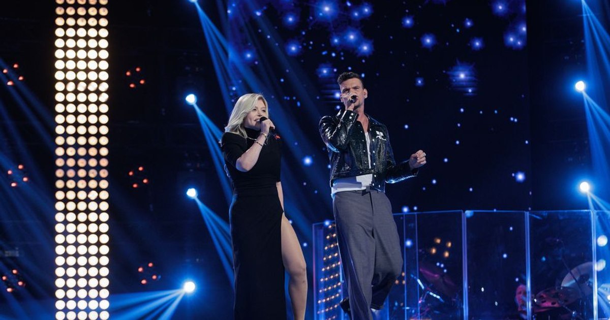 „A pupat-o!”. Loredana Groza, sărut cu Tudor Chirilă la Vocea României: „A venit cu o energie care m-a luat și pe mine pe sus”
