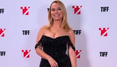 Andreea Esca a vorbit în premieră despre micul ei defect fizic: „Le spun băieților în studio cum să îmi pună lumina, să nu se vadă”