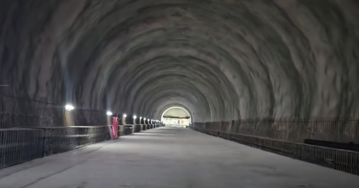 Tunelul de pe A1, tot mai aproape de final. Șeful CNAIR a anunțat când se va putea circula pe autostradă de la Boița la Nădlac