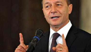Traian Băsescu l-a făcut praf pe Ioan Becali. Fostul președinte l-a numit „infractor” pe impresarul de fotbaliști