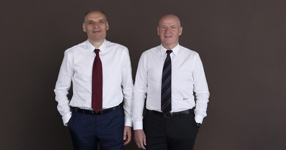 Cine sunt Frații Pavăl, matematicienii care au pornit de la un butic de 16 mp și au construit imperiul Dedeman: planuri pentru preluarea Carrefour