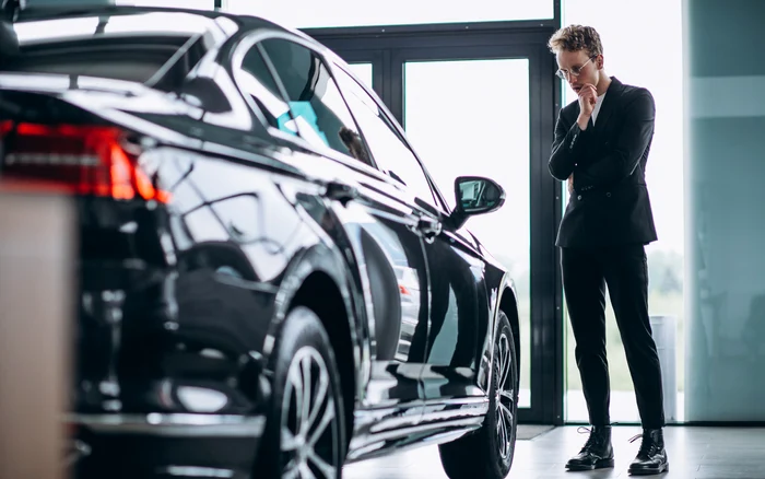 Românii plătesc la pompă combustibili mai scumpi ca bogații Europei. FOTO: Freepik