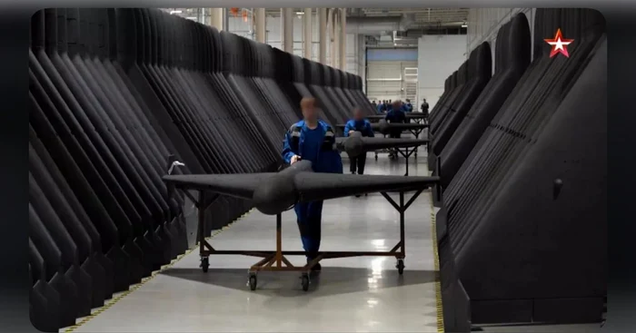 Industria militară rusă ar urma să atingă în 2025 pragul anual de circa 70.000 de drone FOTO X