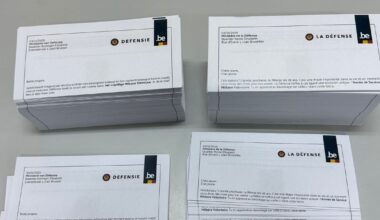 Românii din Belgia, revoltați de scrisorile de recrutare în armată primite de copiii lor adolescenți: „Nu merg nici voluntar, nici cu arcanu'”