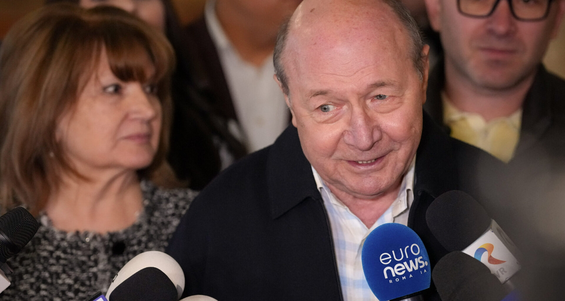 Băsescu, ironic despre candidații cu șanse la Primărie / „Au bucureștenii de unde alege! Nu mai vorbim că au și foști ziariști!”