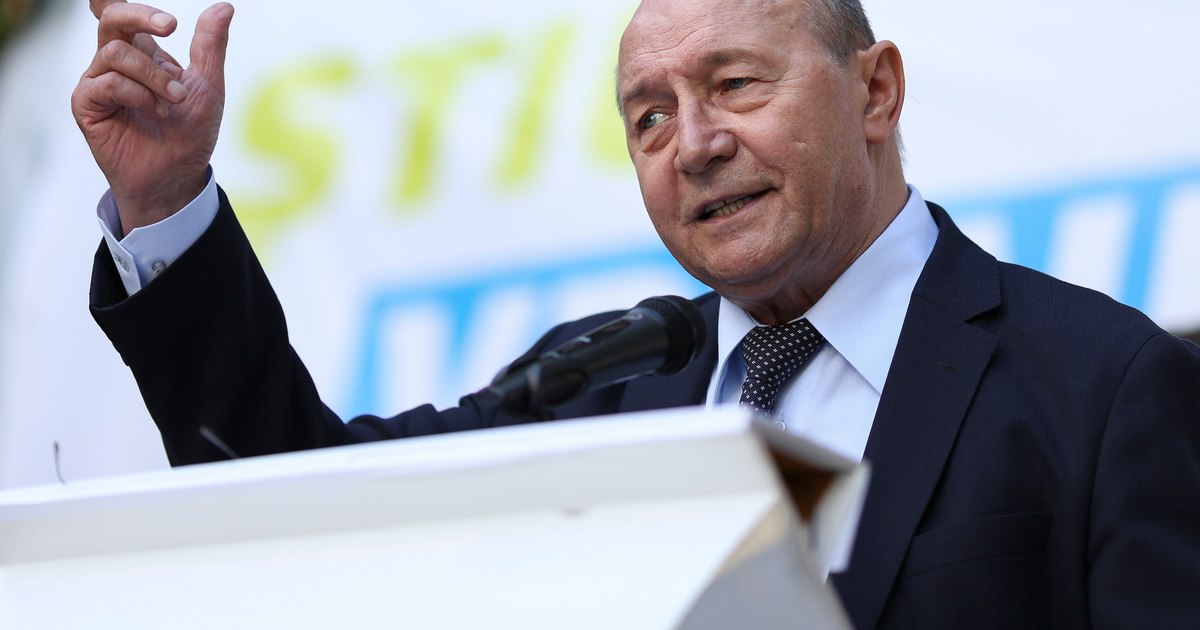 Traian Băsescu, considerat cel mai bun primar al Capitalei din ultimii 35 de ani. Cine este pe locul doi