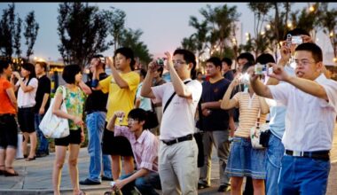 Tensiunile diplomatice dintre China şi Japonia escaladează: peste 500.000 de bilete de avion pe rute dintre cele două ţări au fost anulate în doar două zile