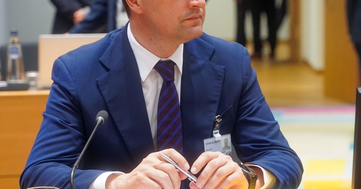 Programul Rabla trebuie regândit pe 3-4 ani. Avertisment: impozitul minim frânează industria auto