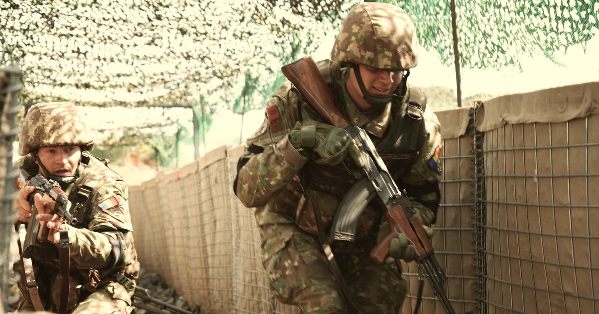 În caz de război cu Rusia, România ar trebui să reziste 45 de zile până vin trupele NATO