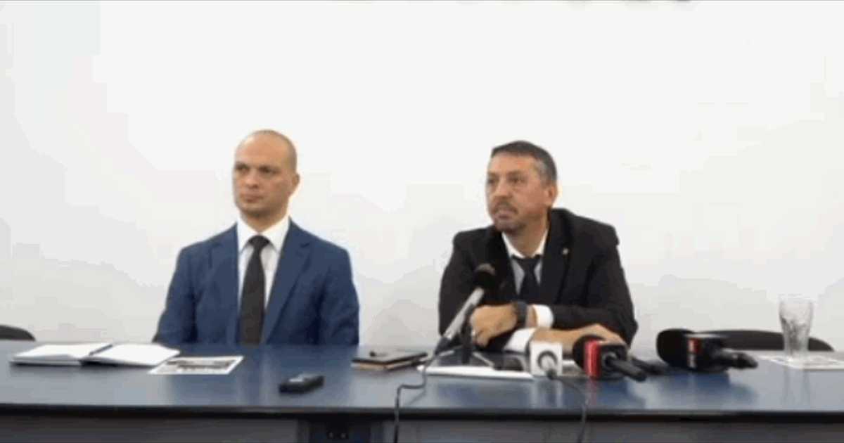 Trei greșeli într-o propoziție: Ministerul Educației, prins cu tema nefăcută. Reacția lui Daniel David: „Incredibil!”