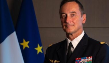 Şeful Statului Major francez agită apele în privința un conflict cu Rusia: „Dacă Franța nu este pregătită să accepte pierderea copiilor săi, ne aflăm în zona de risc”