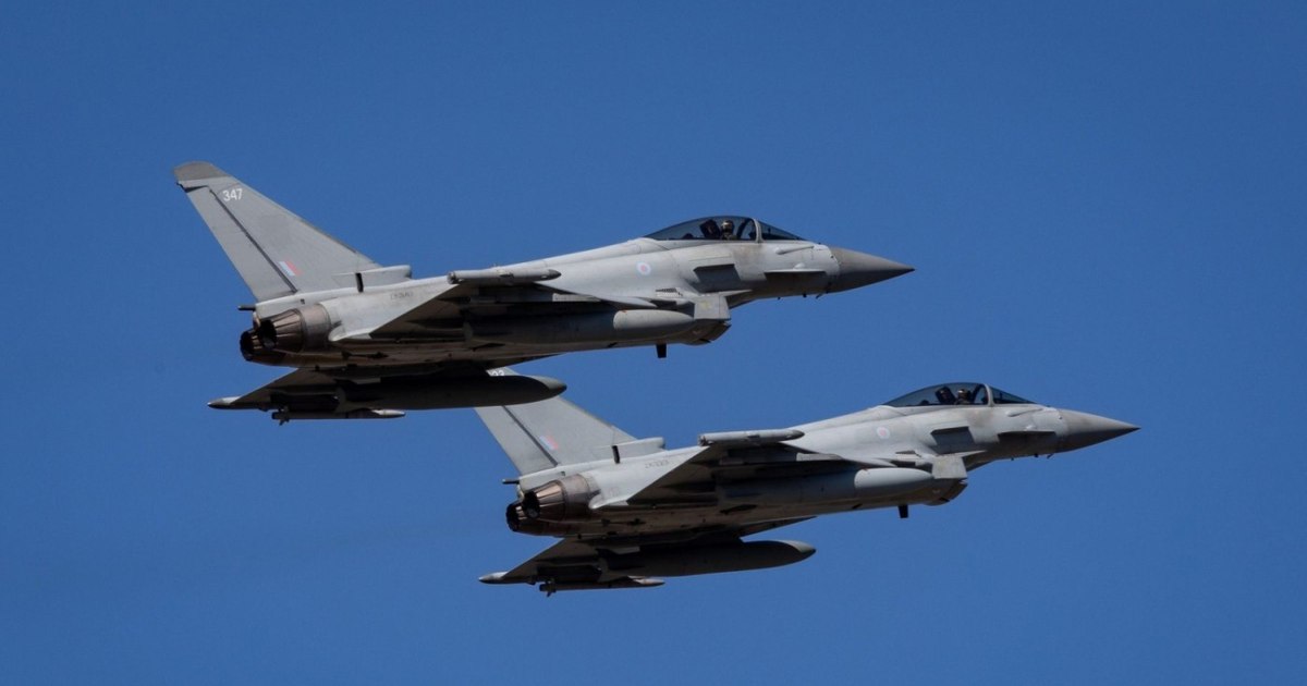 Tensiuni în apele britanice după ce o navă a Rusiei a îndreptat laserele către piloţii RAF. Marea Britanie anunţă că e pregătită pentru o ripostă militară