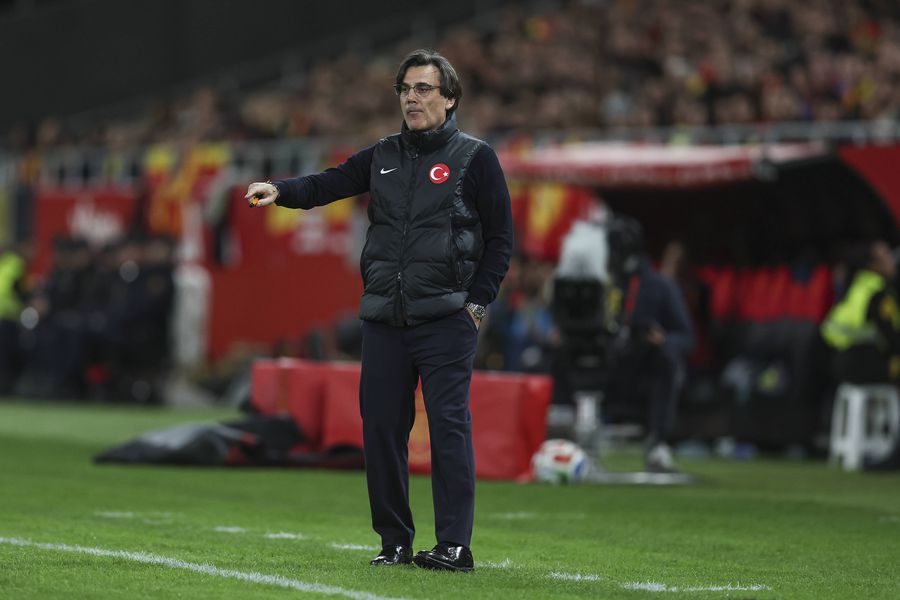 Mehmet Topal descrie cum ar trebui să-i blocheze Turcia pe „tricolori” în barajul pentru Mondiale: „Acesta ar fi planul” + Cum va arăta duelul Montella - Lucescu