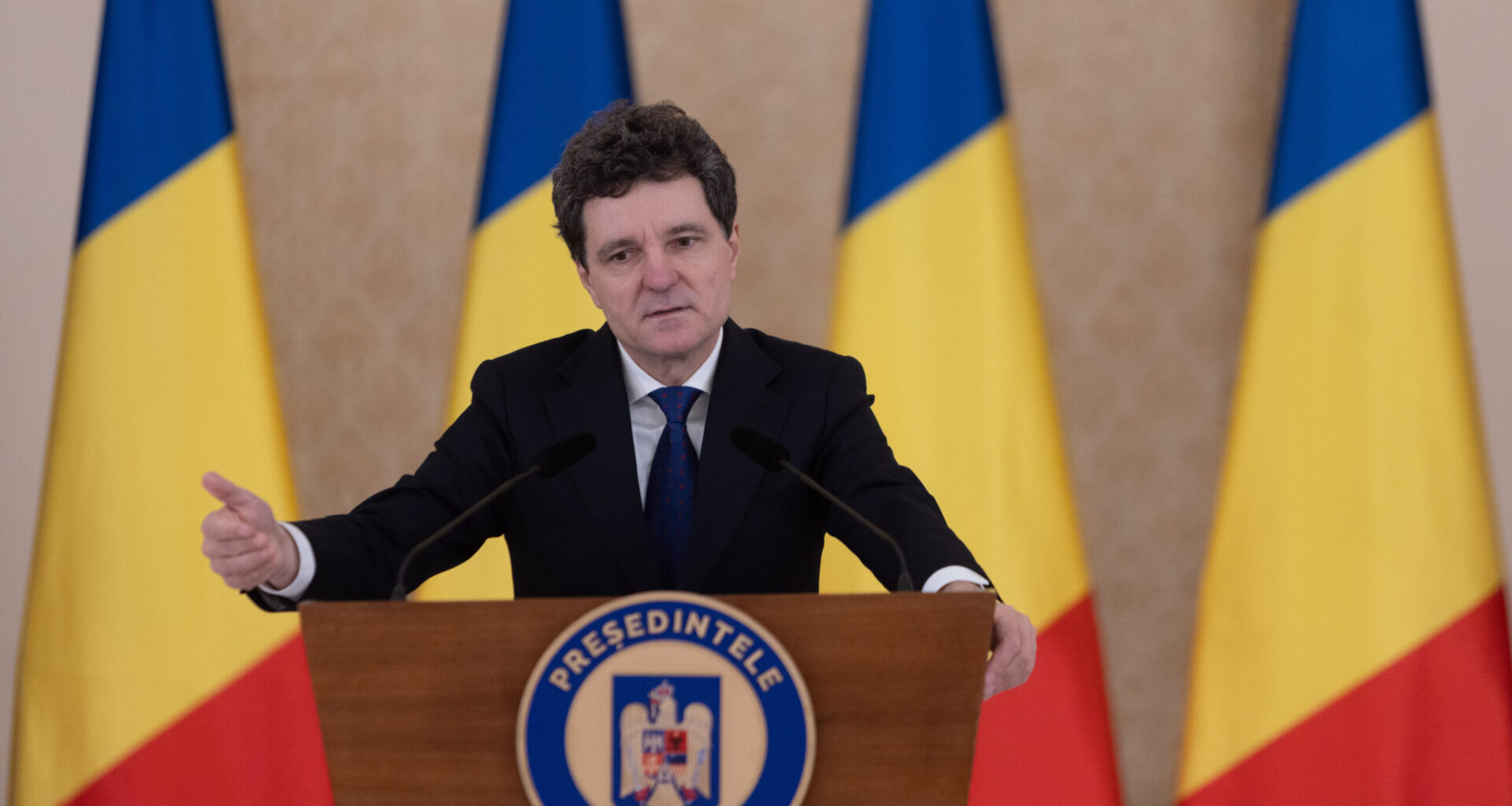 „E bine că lucrul ăsta s-a întâmplat repede, înseamnă că instituțiile funcționează"